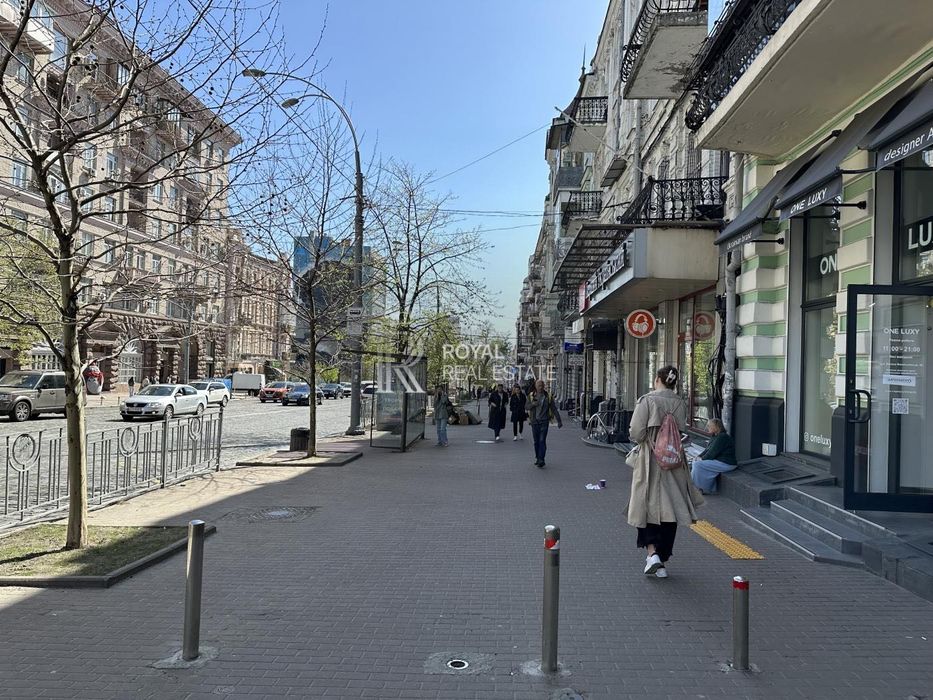 Продаж офісного приміщення Київ 10к 498м2 Голосіївський Центр