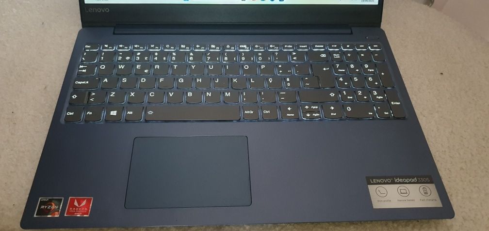 Lenovo ideapad 330s como novo