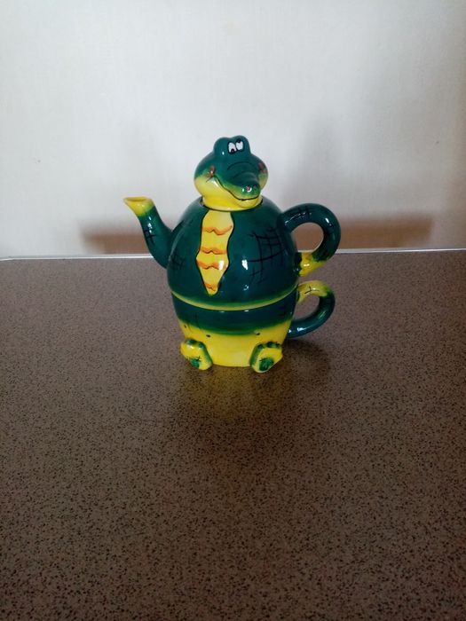 Чашка чайник "Крокодил"