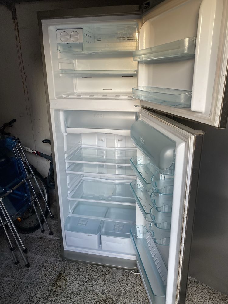 2 arcas hotpoint (Urgente)