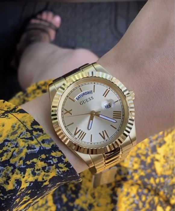 Часи  жіночі Guess