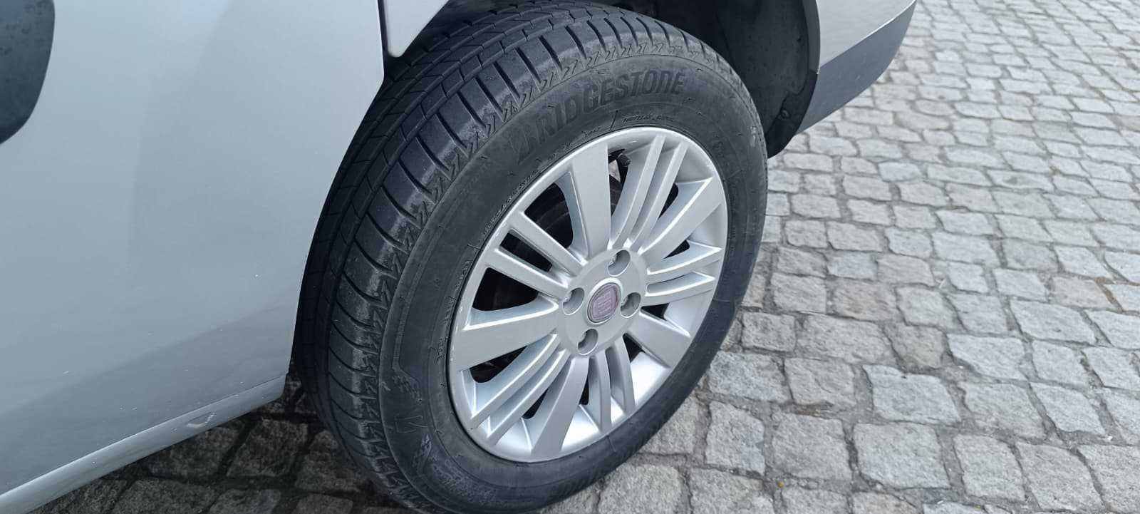 Fiat Doblo Combi 1.3 Multijet 5L Diesel