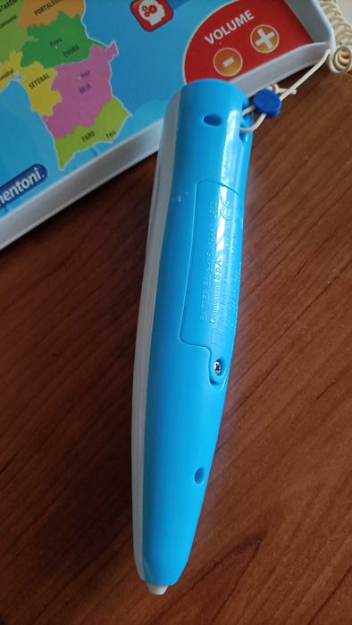 Globo interativo Clementoni