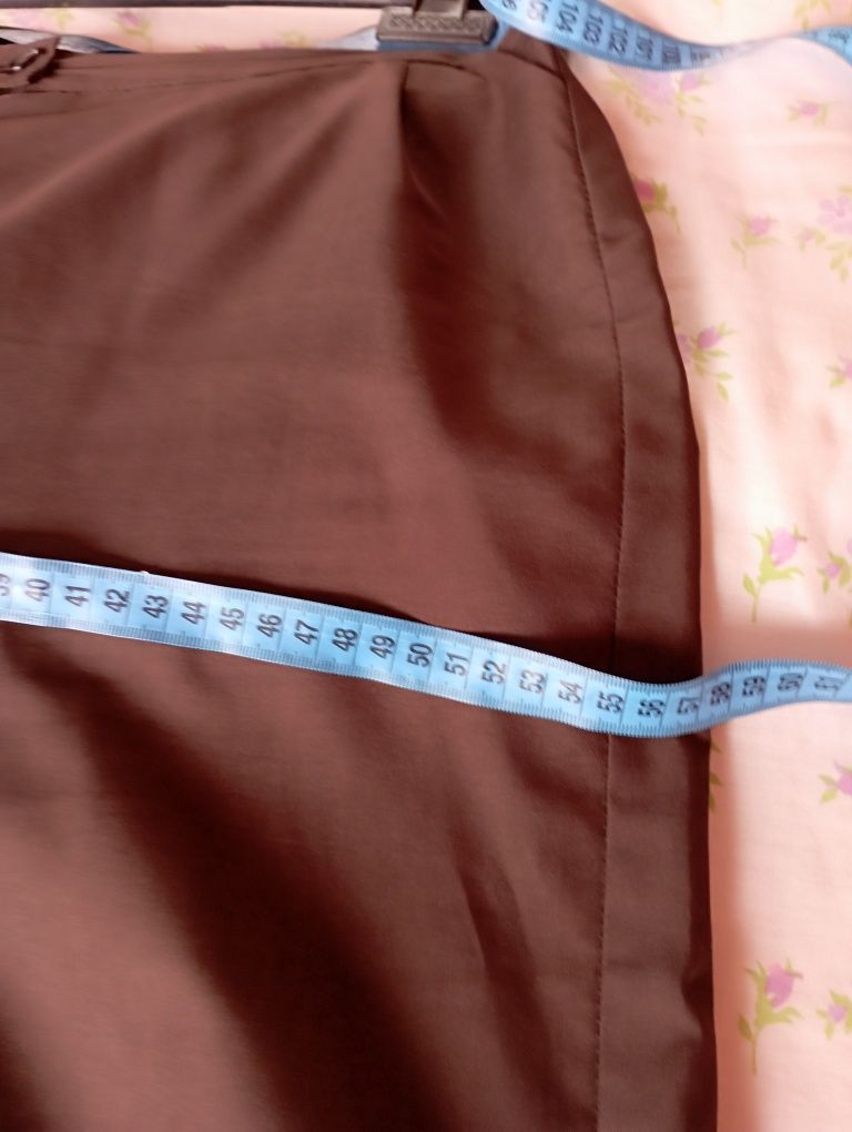 Letnie damskie spodnie L pas 84 cm
