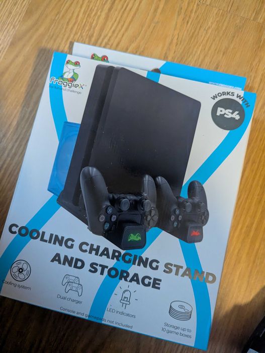 Stojak podstawka  Wielofunkcyjna  DO PLAYSTATION 4 PS4  super sprawa