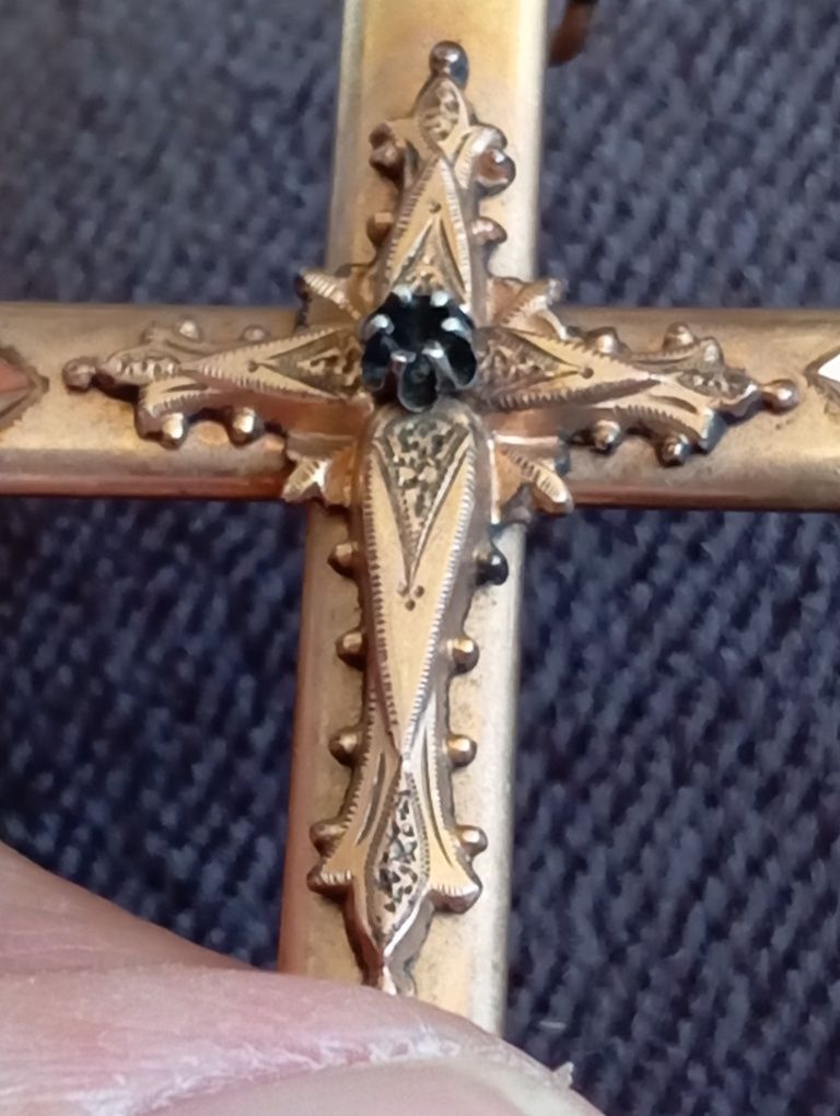 XIX wieczny krzyż biedermeier punca złoty Śląsk ?