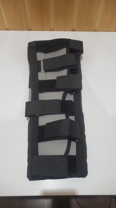 Ортез коленный (шина, гипс быстросъемный)