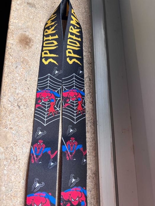 Fita Porta-Chaves / Porta-Cartões – Spider-Man Clássico