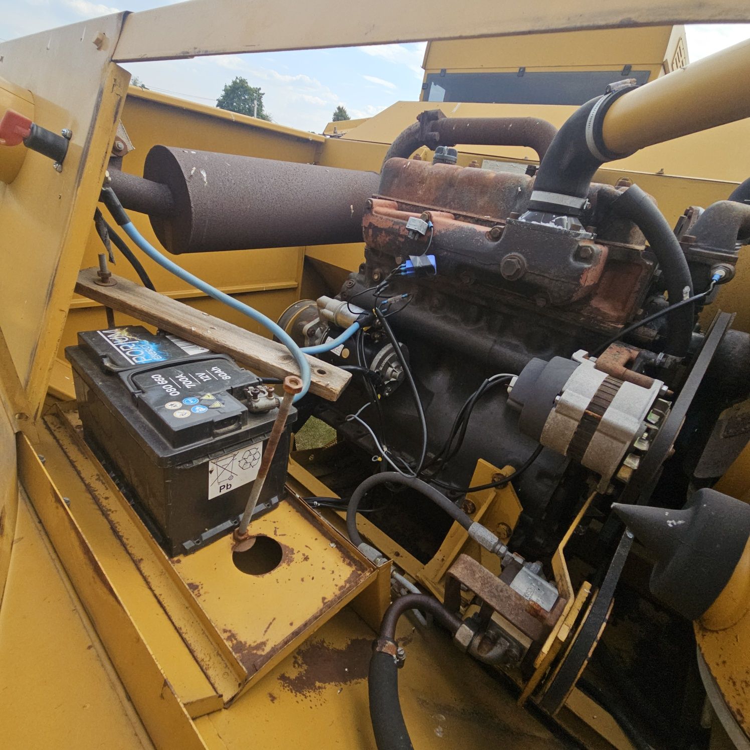 Комбайн зерно збиральний Sampo 600 680 з Фінляндії