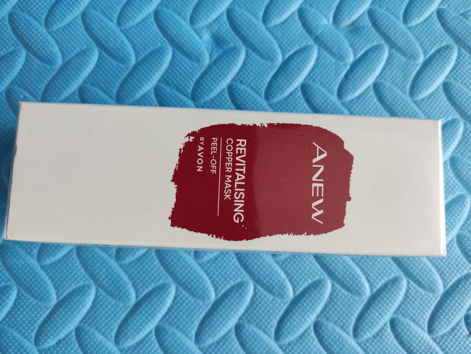 Maseczki do twarzy avon Anew planet spa