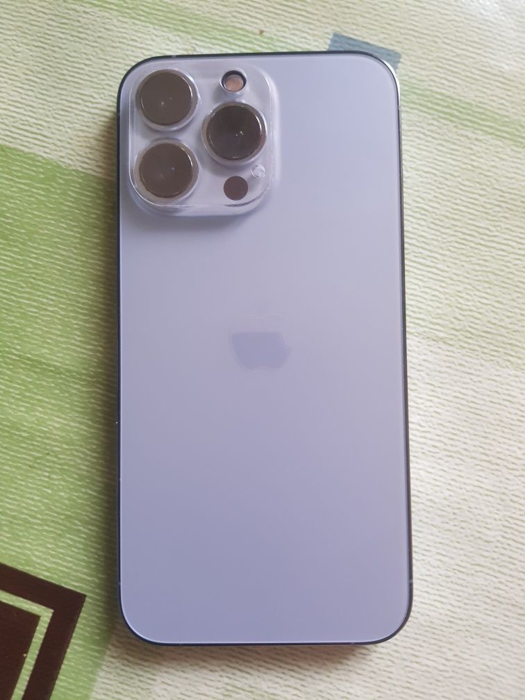 iPhone 13pro 128 як новий без проблем скидается до заводських rsіm