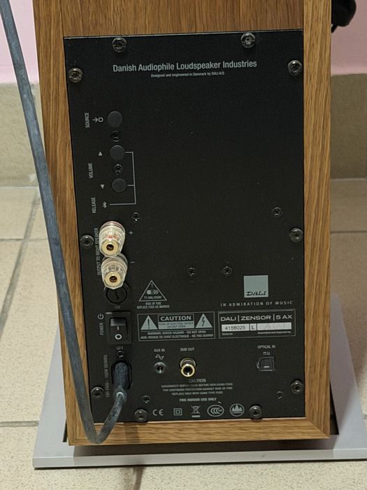 Колонки Dali Zesor 5 AX