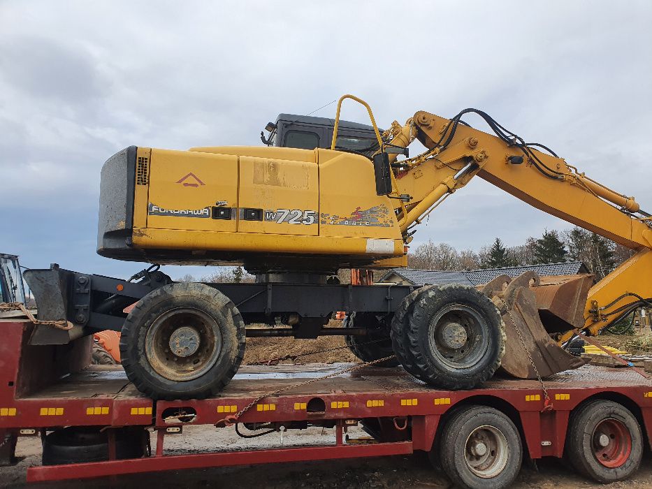 koparka furukawa ls 725 silnik cummins 3.9 siłownikm hydrauliczny