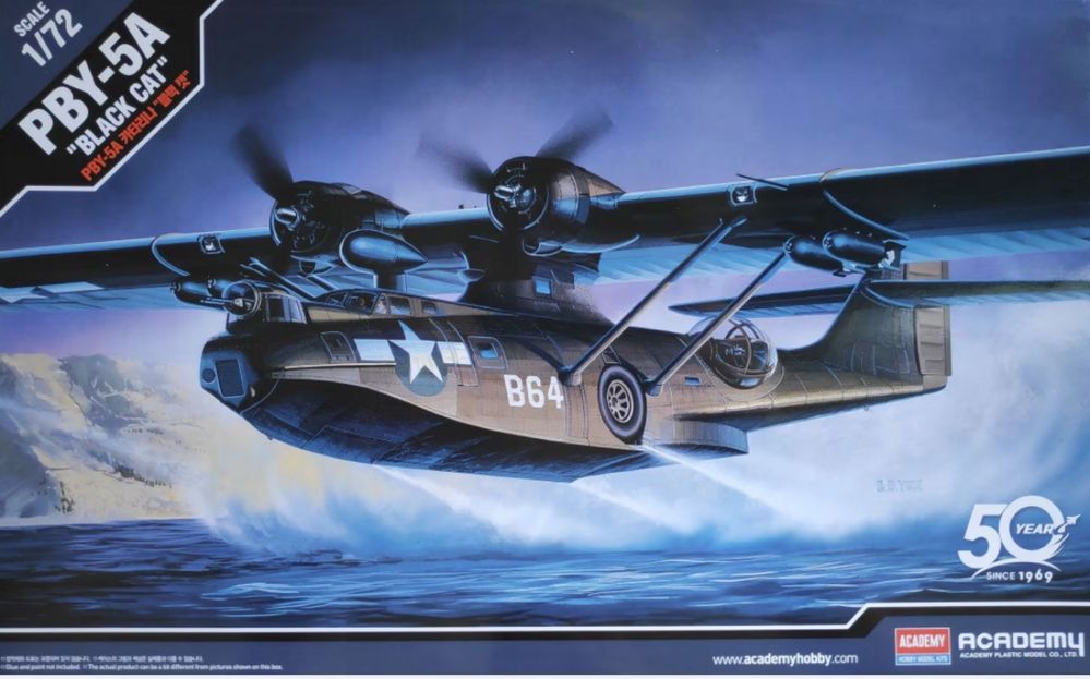 Academy 12487 Wodnopłat PBY-5A Catalina Black Cat model samolot 1/72