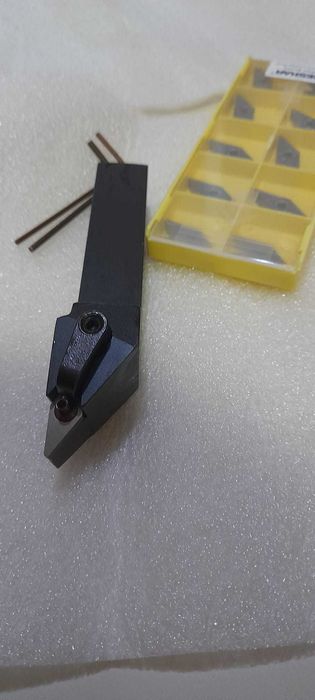 Suporte de pastilhas para torno 20mm + 10 pastilhas VNMG16