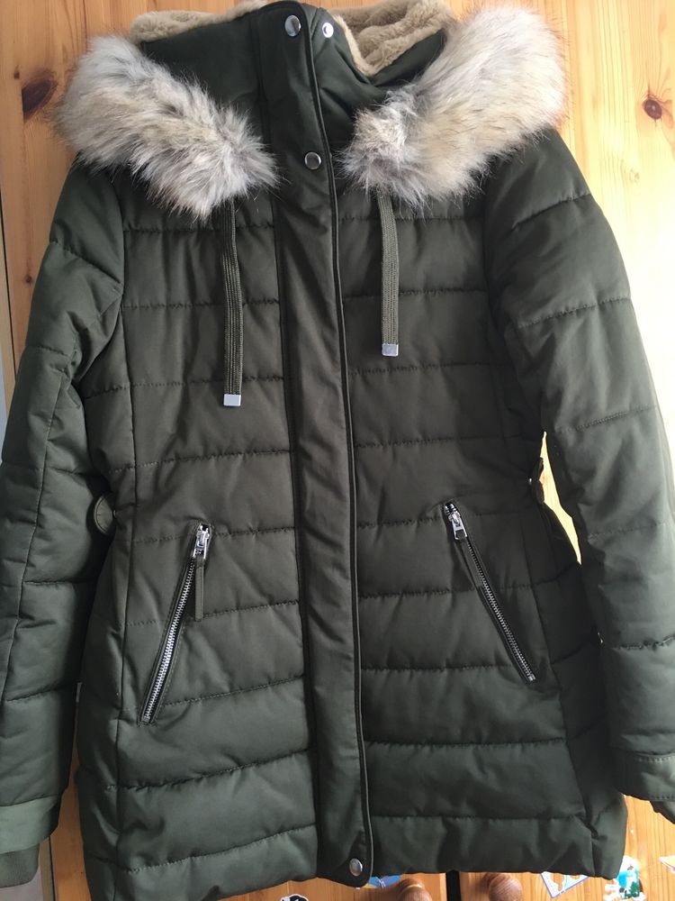 Зимний пуховик Zara Куртка зимняя Zara зеленый новая