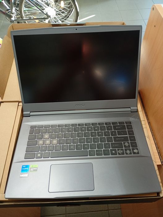 Laptop MSI Thin 15 B12UCX 1818xpl i5 16/477GB RTX2050 Komis Tarnów