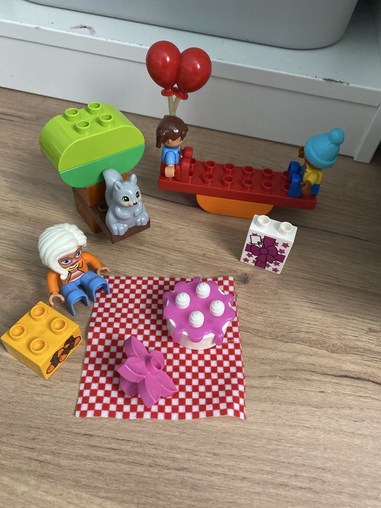 Lego duplo urodziny 10832