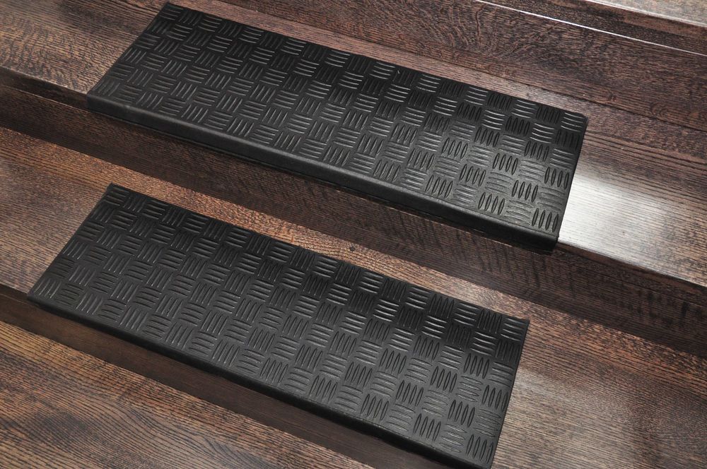 Nakładki gumowe na schody 76 x 26 cm