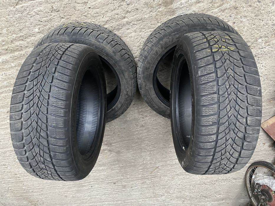 Продам резину 225/55/17 зима Dunlop