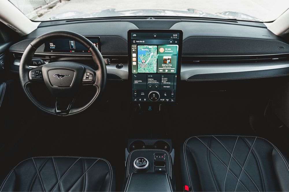 Ford Mustang Mach-e 75Kwh  (Financiamento disponível)