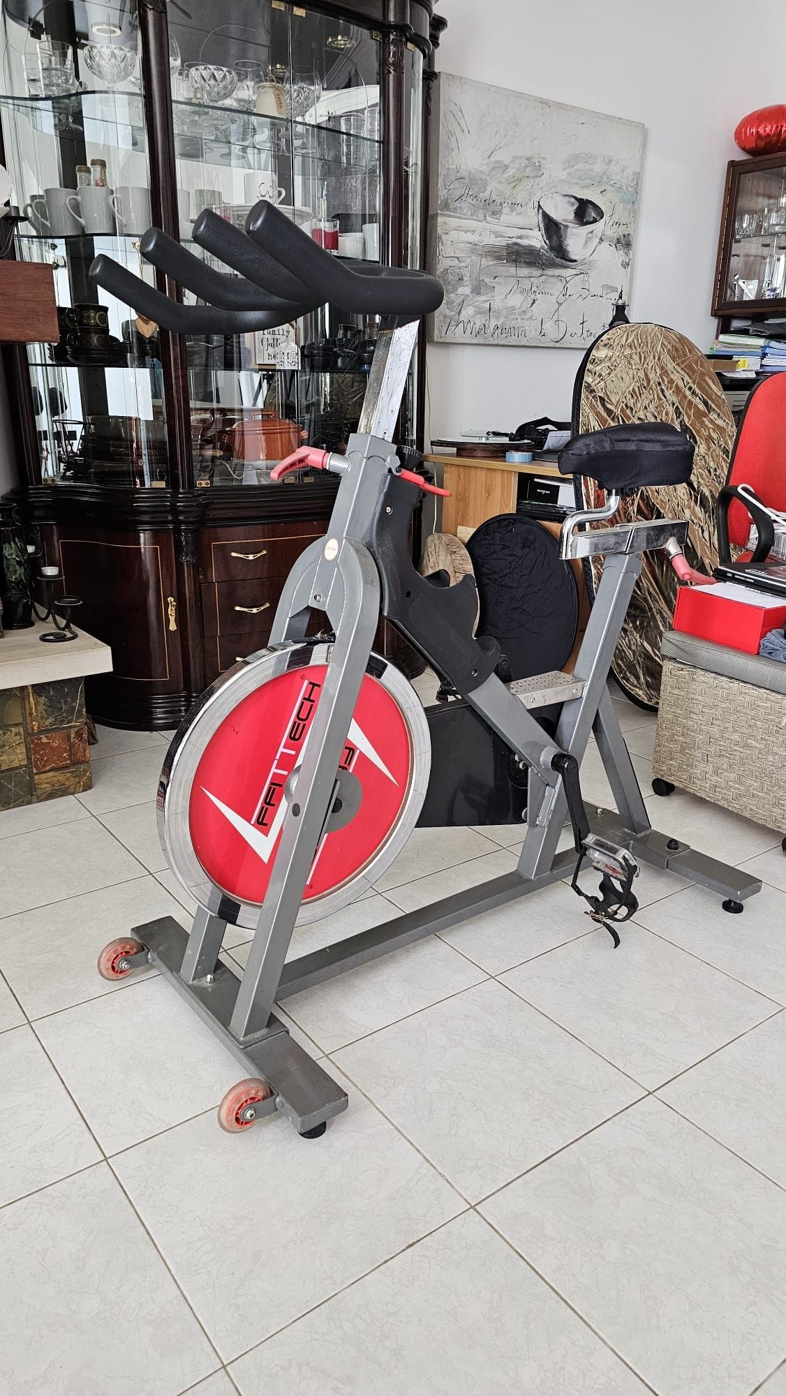 Bicicleta de ginasio FITTECH