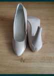 Buty szpilki jasny beż