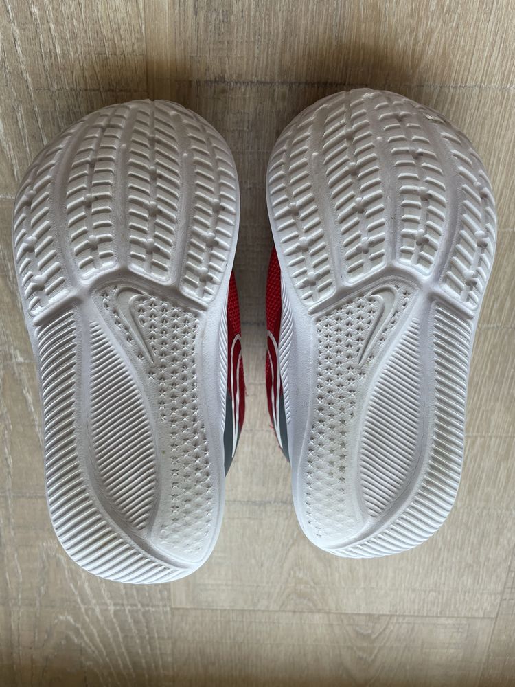 Sapatilhas nike star runner (tamanho 23,5)