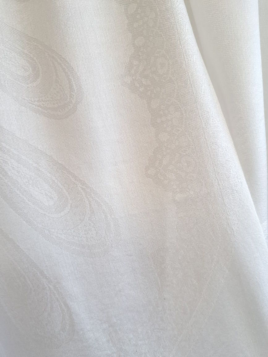 Pashmina duży biały szal frędzle