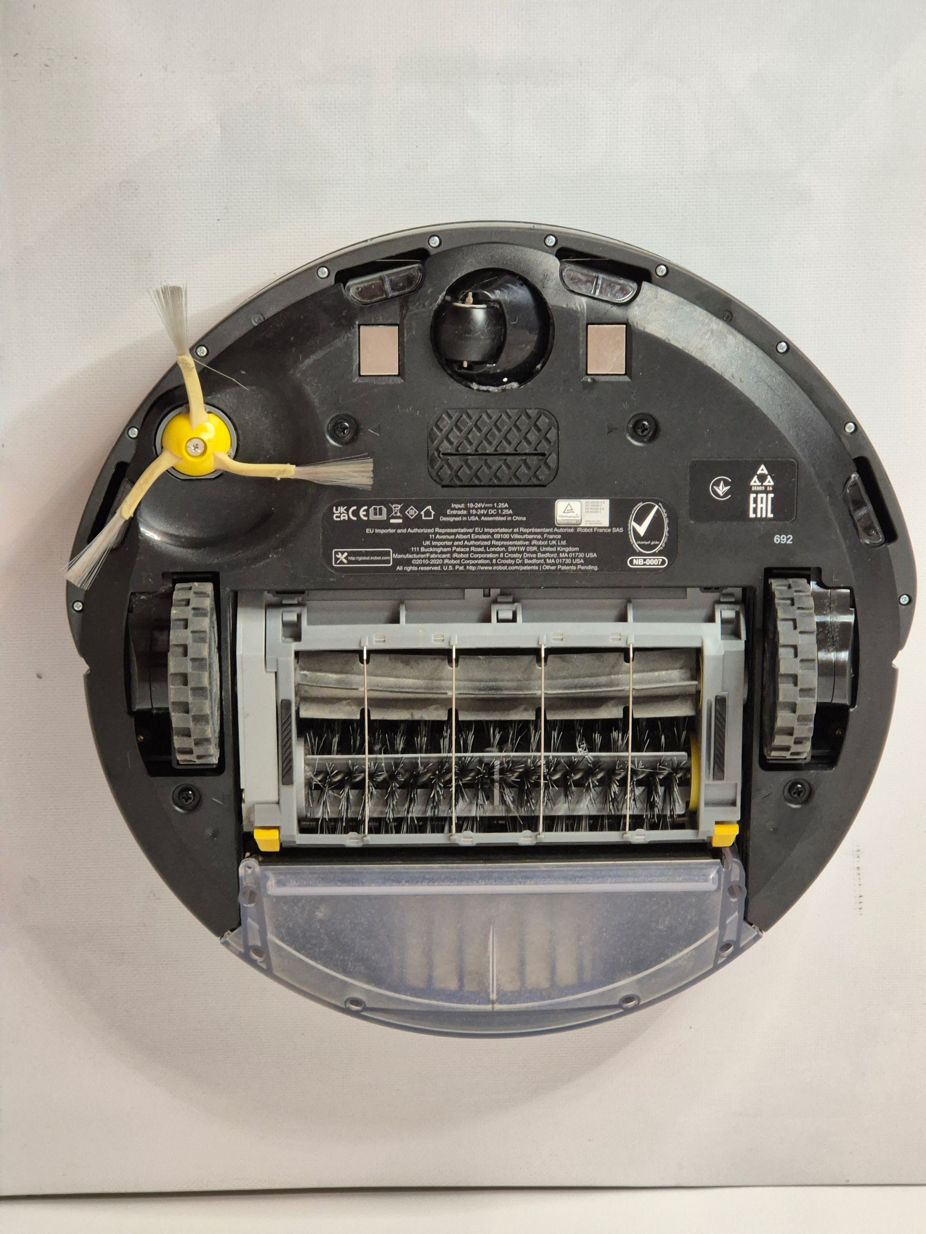 Robot odkurzający iRobot Roomba 692