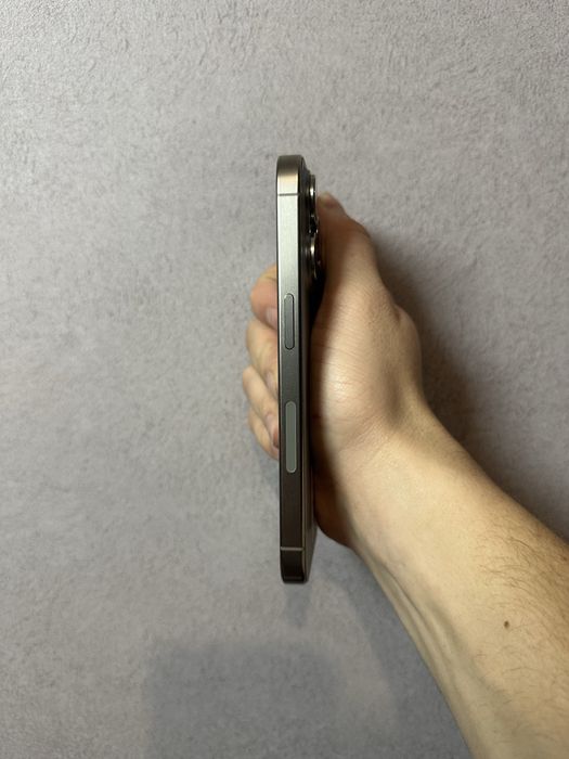 iPhone 15 Pro 256 gb neverlock