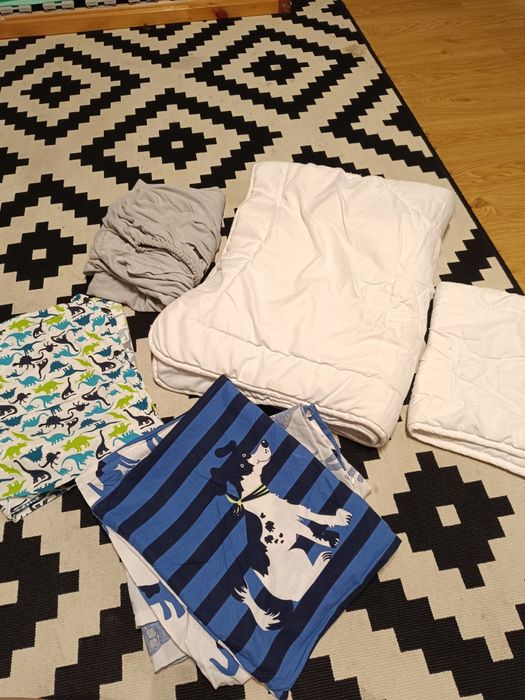 2 Zestawy pościeli z kołdrą, poduszką i prześcieradłem dla dziecka