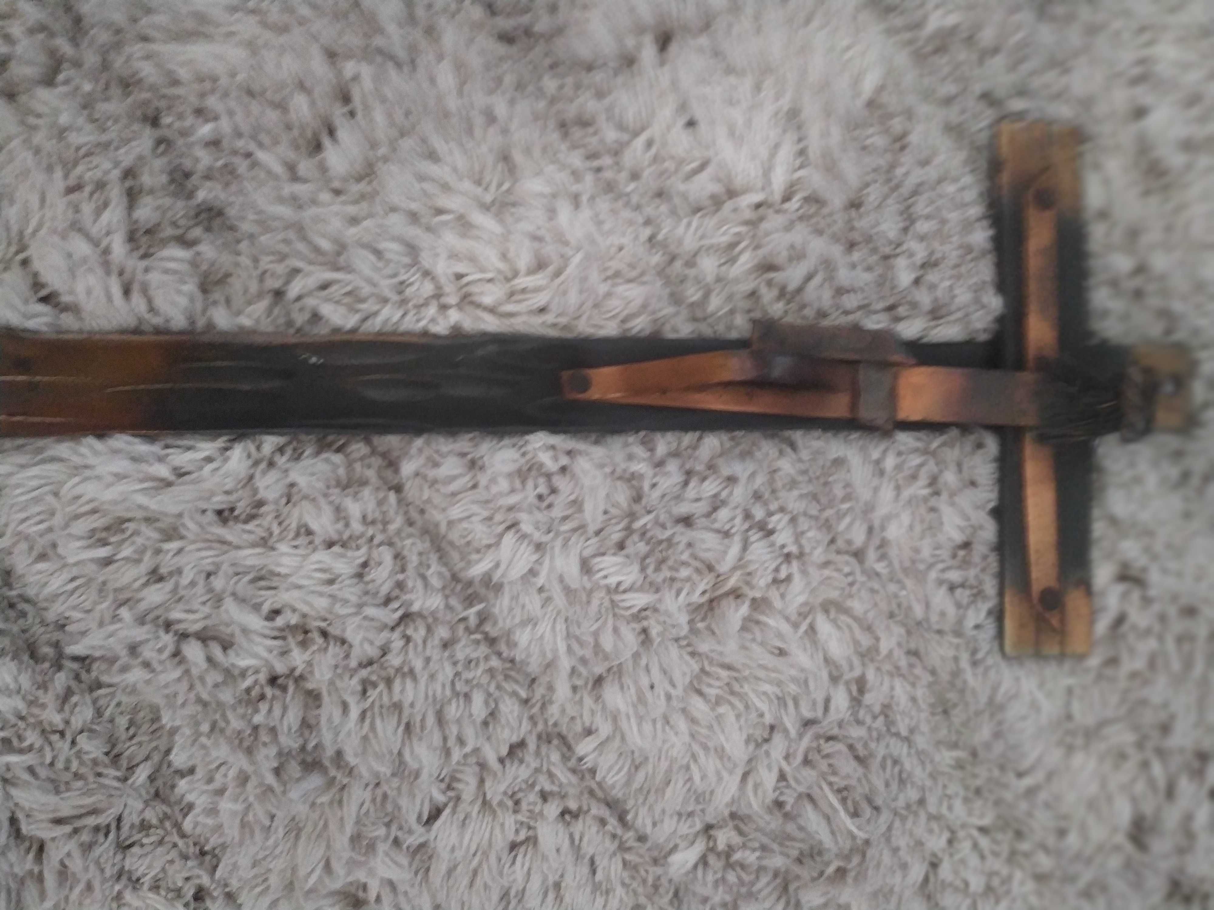 Artystyczny krzyż z mosiądzu/miedzi 17x9 cm wyjątkowy l. 70-te