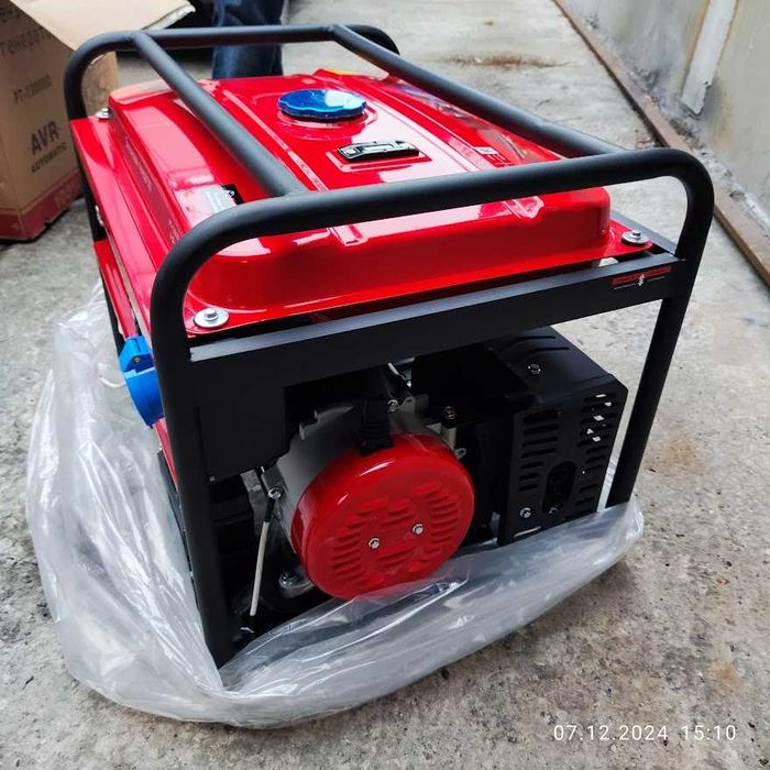 Бензиновий генератор EDON PT-13000D  9 кВт