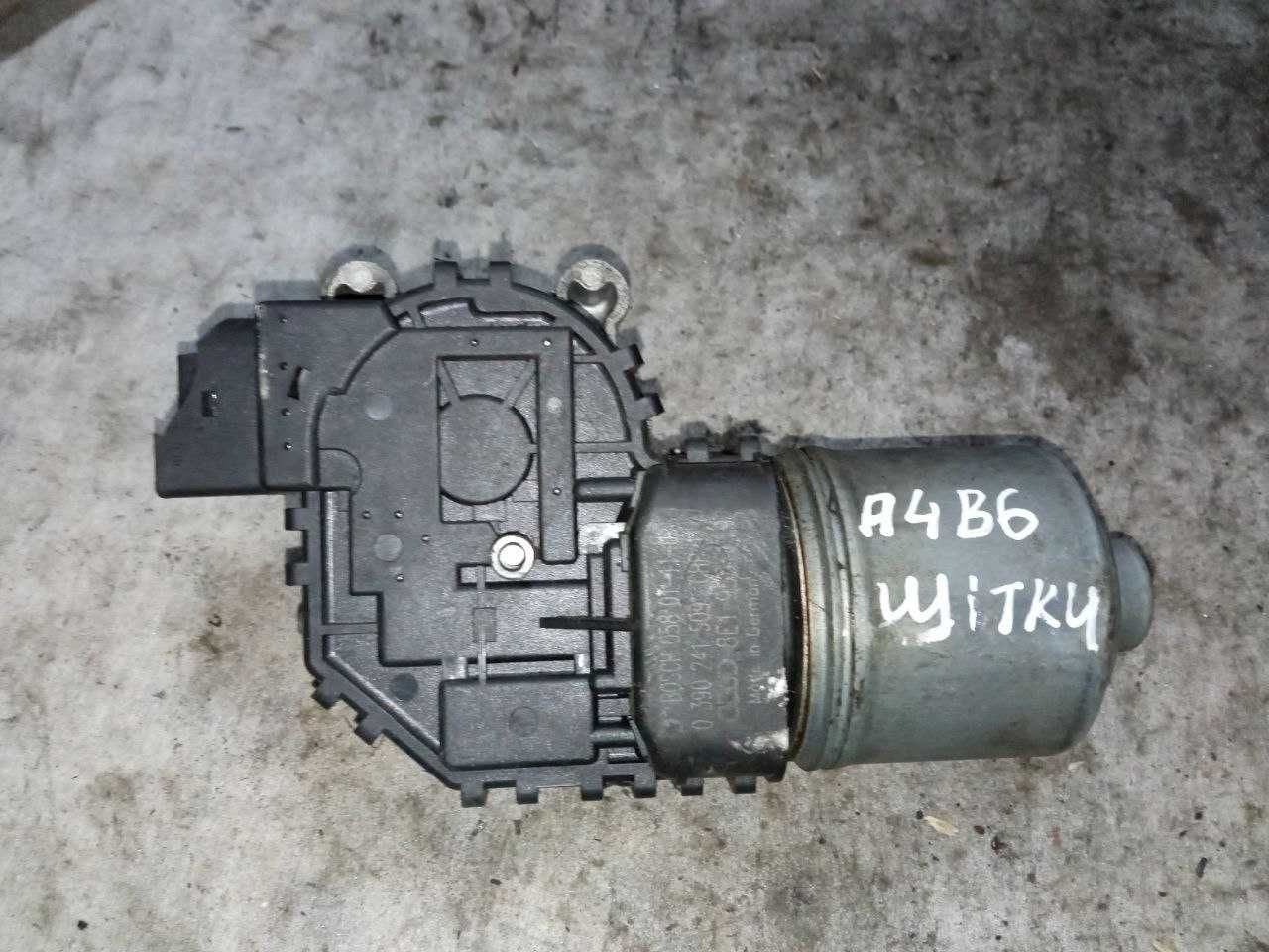 Моторчик склоочисника Audi A4 B6 390241509 8E1955119 Авторозборка