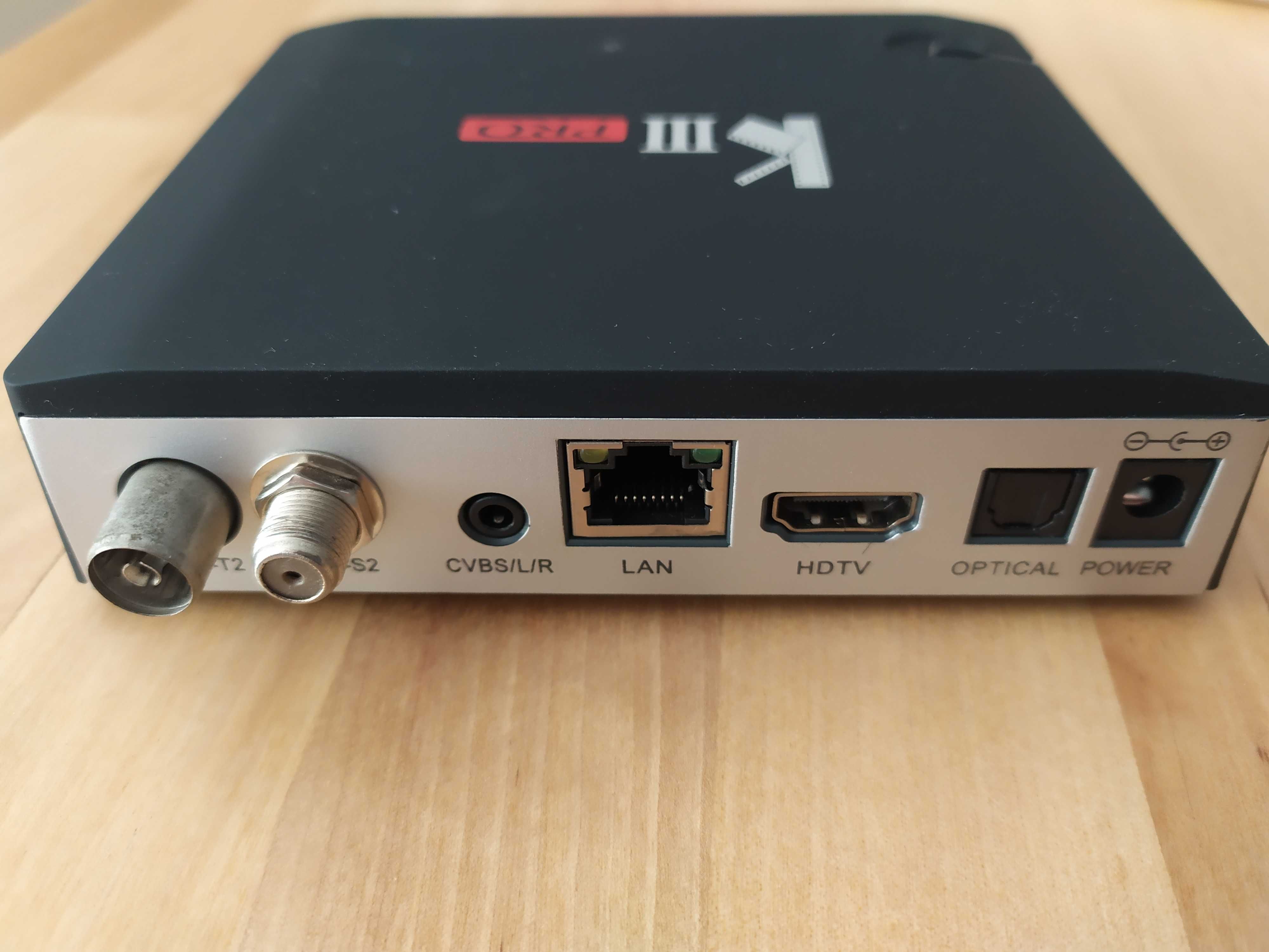 Box TV - Mecool KIII PRO Hybrid DVB