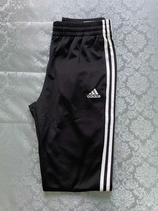 Calças Pretas Adidas IC6747