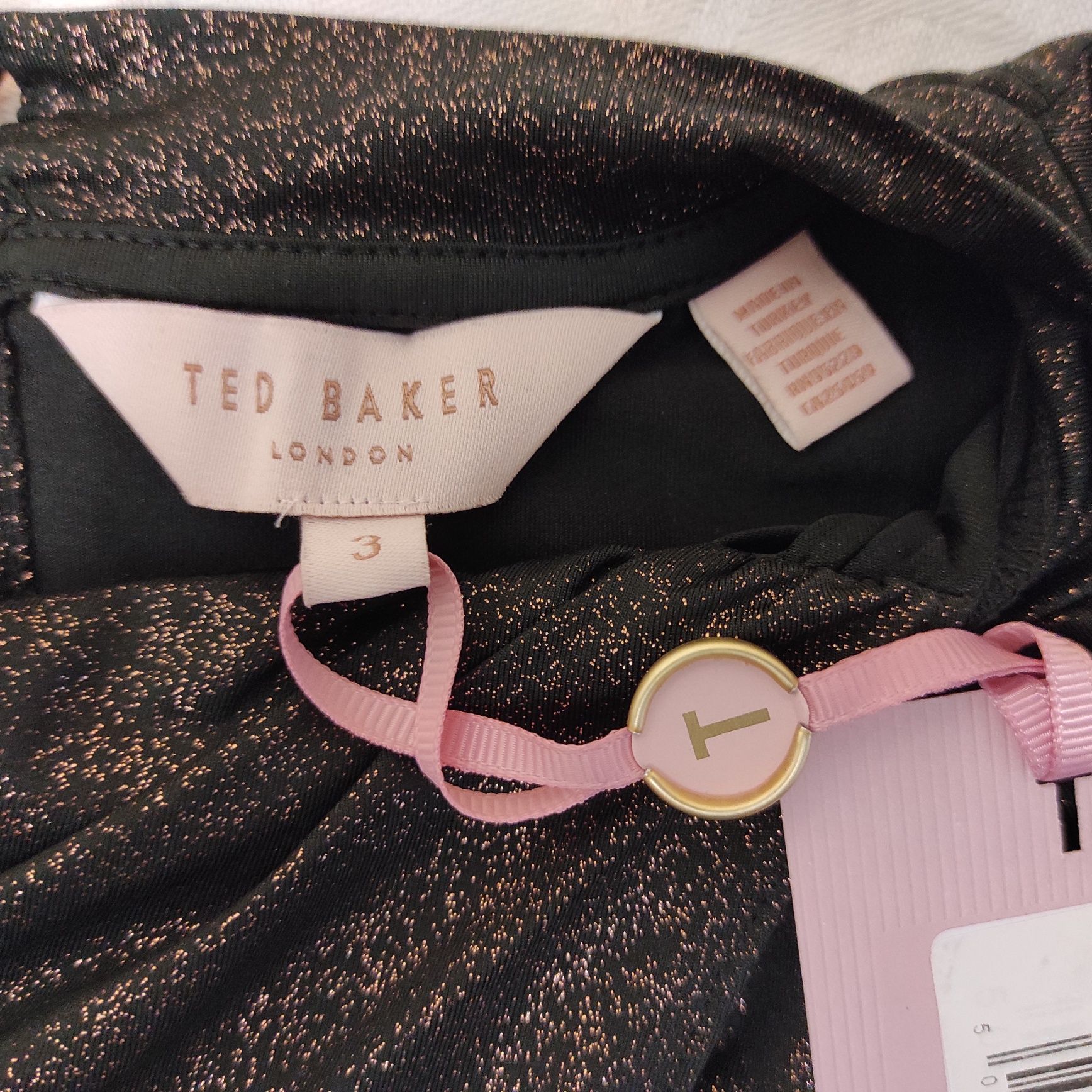 Ted Baker шикарний новий лонгслів блуза, р.3