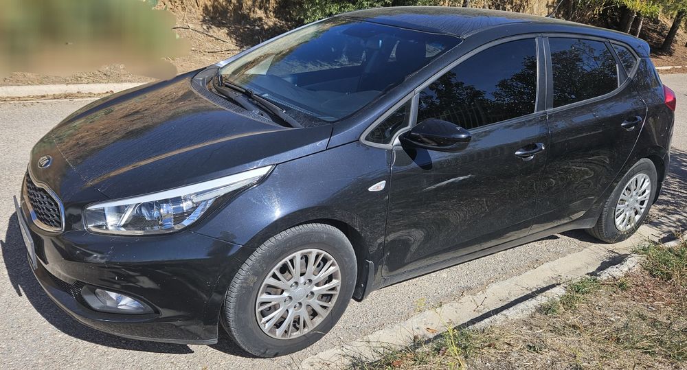 Продам машину Kia Seed 2015