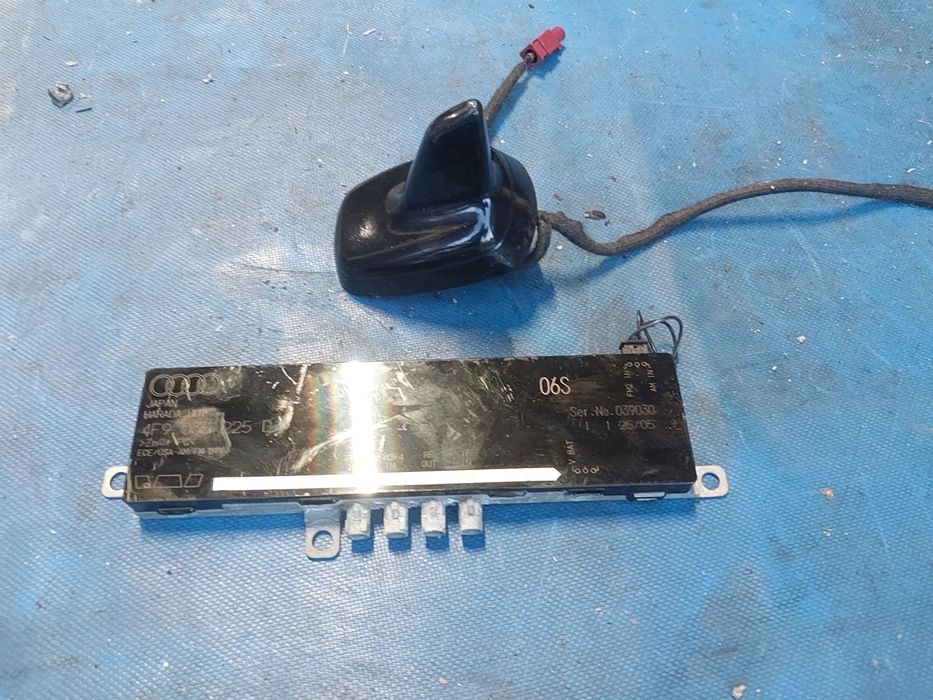 Antena GPS radio rekin AUDI A6 C6 Avant Kombi LZ5D 4f9035503B wzmacniacze antenowe sygnału 8e0035456B 4F9035225D