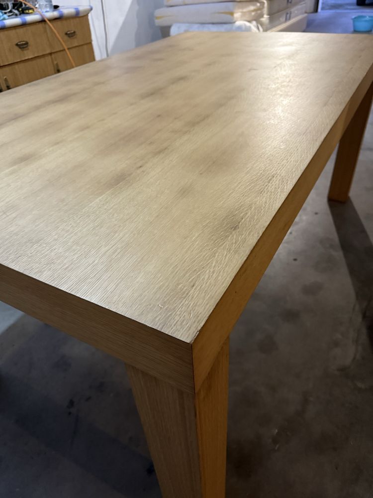 Mesa madeir maciça