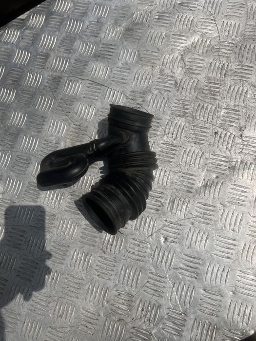 Гофра патрубок 2.0 бенз Хюндай туксон бенз hyundai tucson 08год