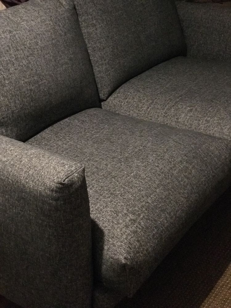 Sofa dwuosobowa nierozkładana