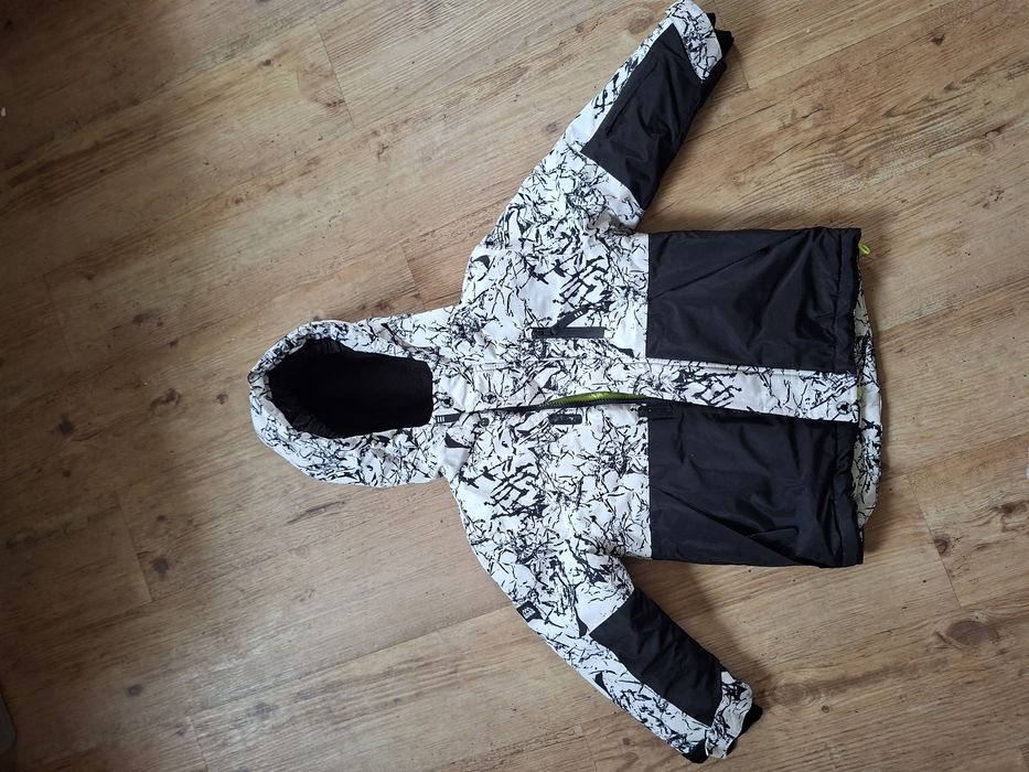 Kurtka zimowa rozmiar 98