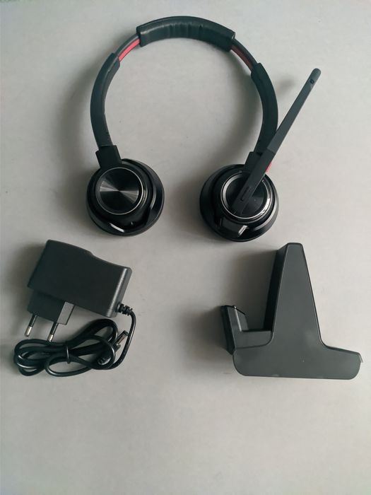 Słuchawki Plantronics Poly Savi 8220 ,zasilacz i Charging Cradle