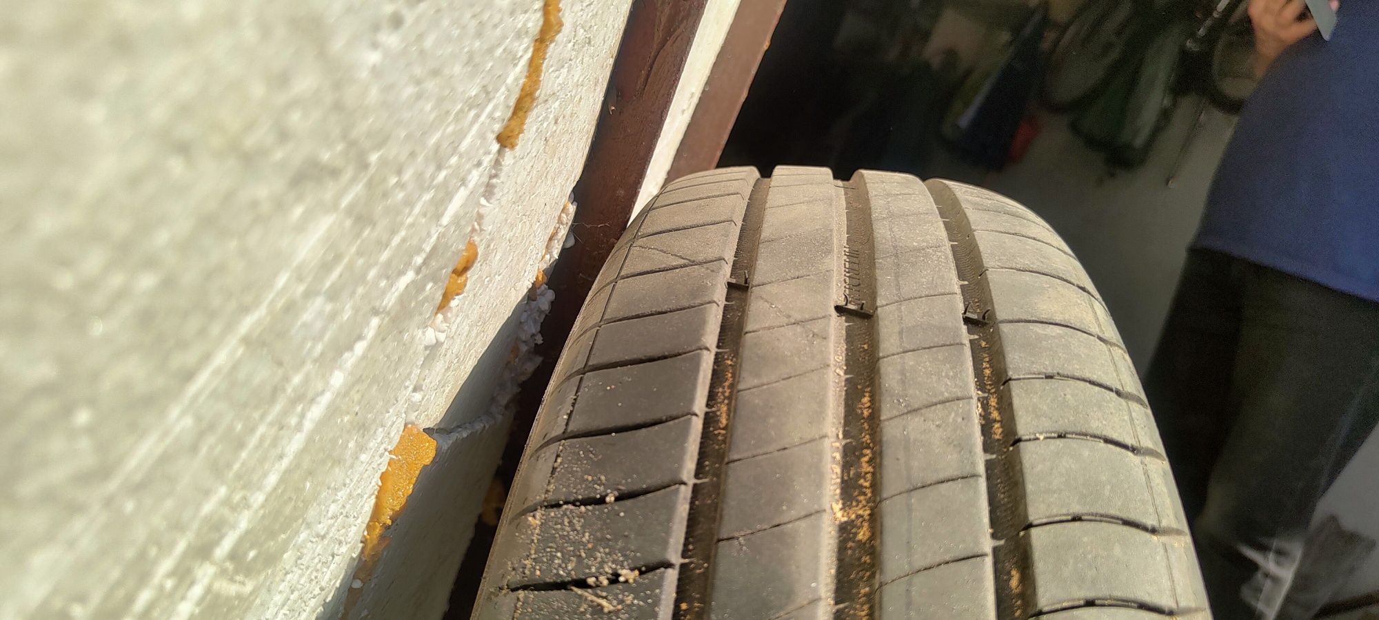Koła aluminiowe z oponami letnimi