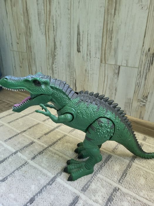 Інтерактивний динозавр ходить, гарчить, світиться