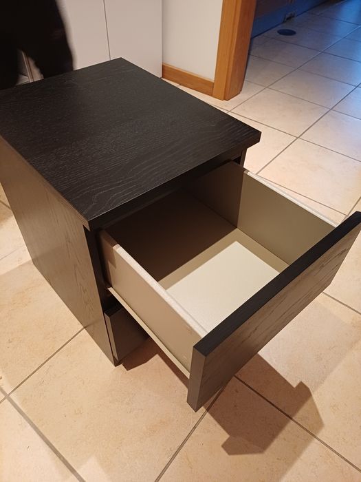 Mesa cabeceira ikea