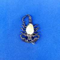 Металлический кулон подвеска брелок скорпион с ракушкой на спине фигур