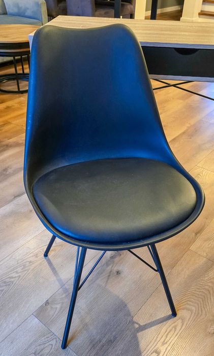 Krzesło KLARUP skóra ekologiczna czarny